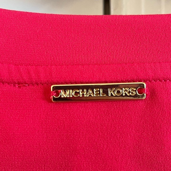 🌷Michael Kors Sleeveless Ring-Trim Top with Gold detailing, Size: XL - Picture 7 of 16